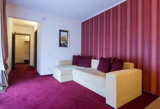 Курортные отели Afrodita Resort & SPA Бэиле-Еркулане Улучшенный люкс-1