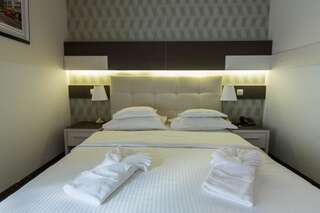 Курортные отели Afrodita Resort & SPA Бэиле-Еркулане Двухместный номер с 1 кроватью и приветственным напитком-1