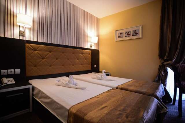 Курортные отели Afrodita Resort & SPA Бэиле-Еркулане-50